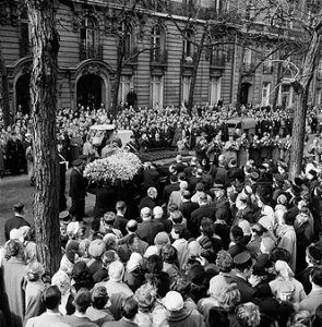 yves saint laurent funeral dior