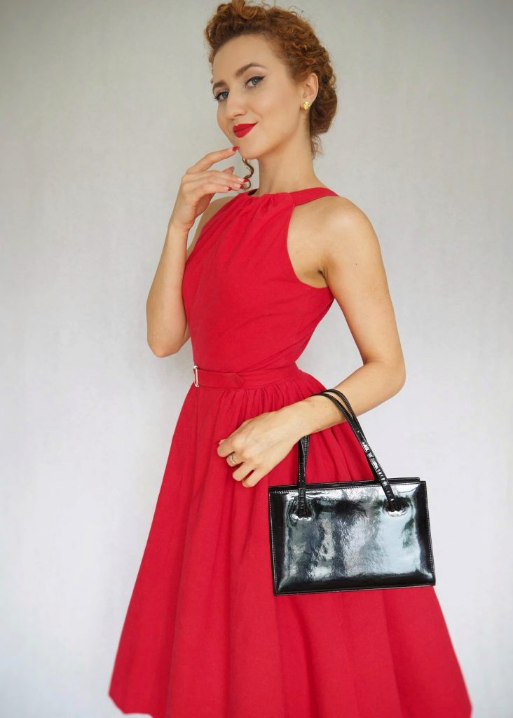 The Red Vintage-Style Dress - The Vintage Pattern Shop