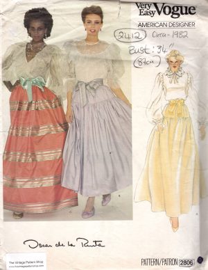 982 Vintage VOGUE Sewing Pattern B34" SKIRT (2412) By Oscar De La Renta Vogue 2806