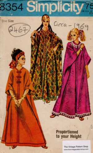 1969 Vintage Sewing Pattern ONE SIZE CAFTAN (2467) Simplicity 8354