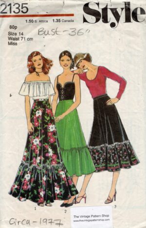 1977 Vintage Sewing Pattern (Waist 28”) SKIRT (2545) Style 2135