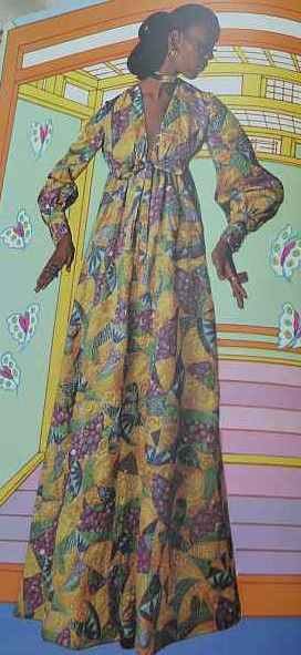 1969 Vintage VOGUE Sewing Pattern DRESS B36