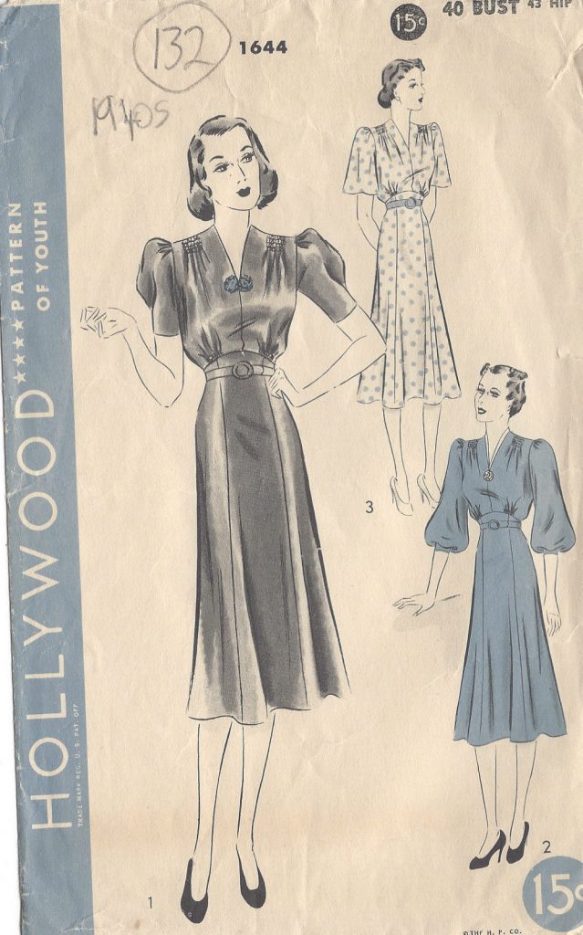 1940s Vintage Sewing Pattern DRESS B40