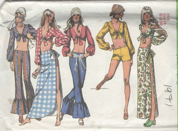 1971-Vintage-Sewing-Pattern-B36-W27-HOTPANTS-SHORTS-PANTS-SKIRT-TOP-R693-251181621673