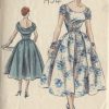 1954-VOGUE-Vintage-Sewing-Pattern-B32-DRESS-1310-261546171814