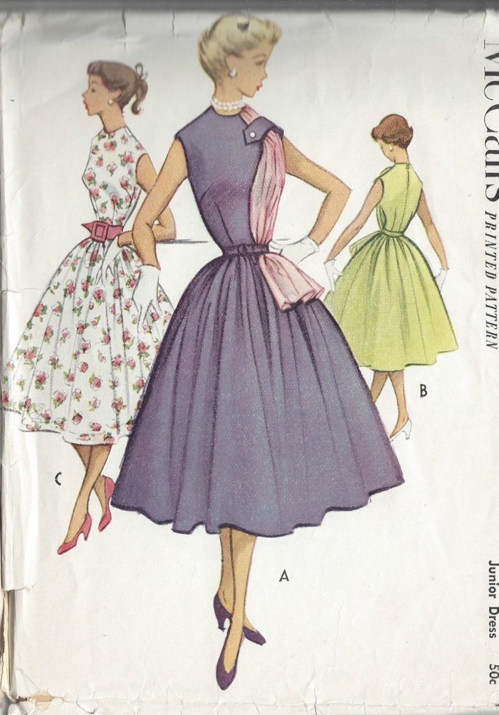 1950s Vintage Sewing Pattern B32 BLOUSE (R940) - The Vintage Pattern Shop