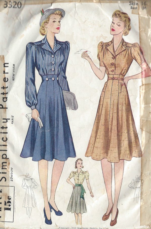 R320 1940 vintage sewing pattern Peignoir & Robe B34"